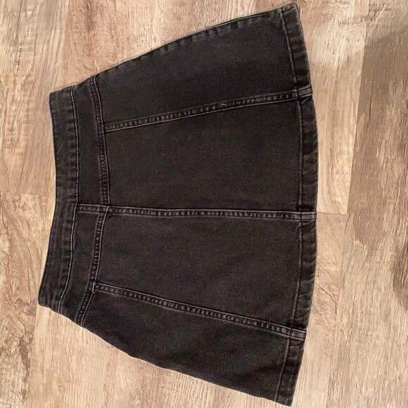 TOPSHOP Moto Black Button front mini skirt 4 - Picture 3 of 5